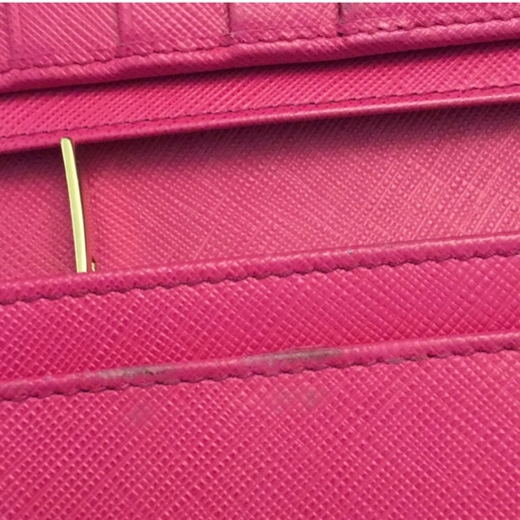Ferragamo Salvatore Fushia/Hot Pink Long Wallet - Picture 8 of 13